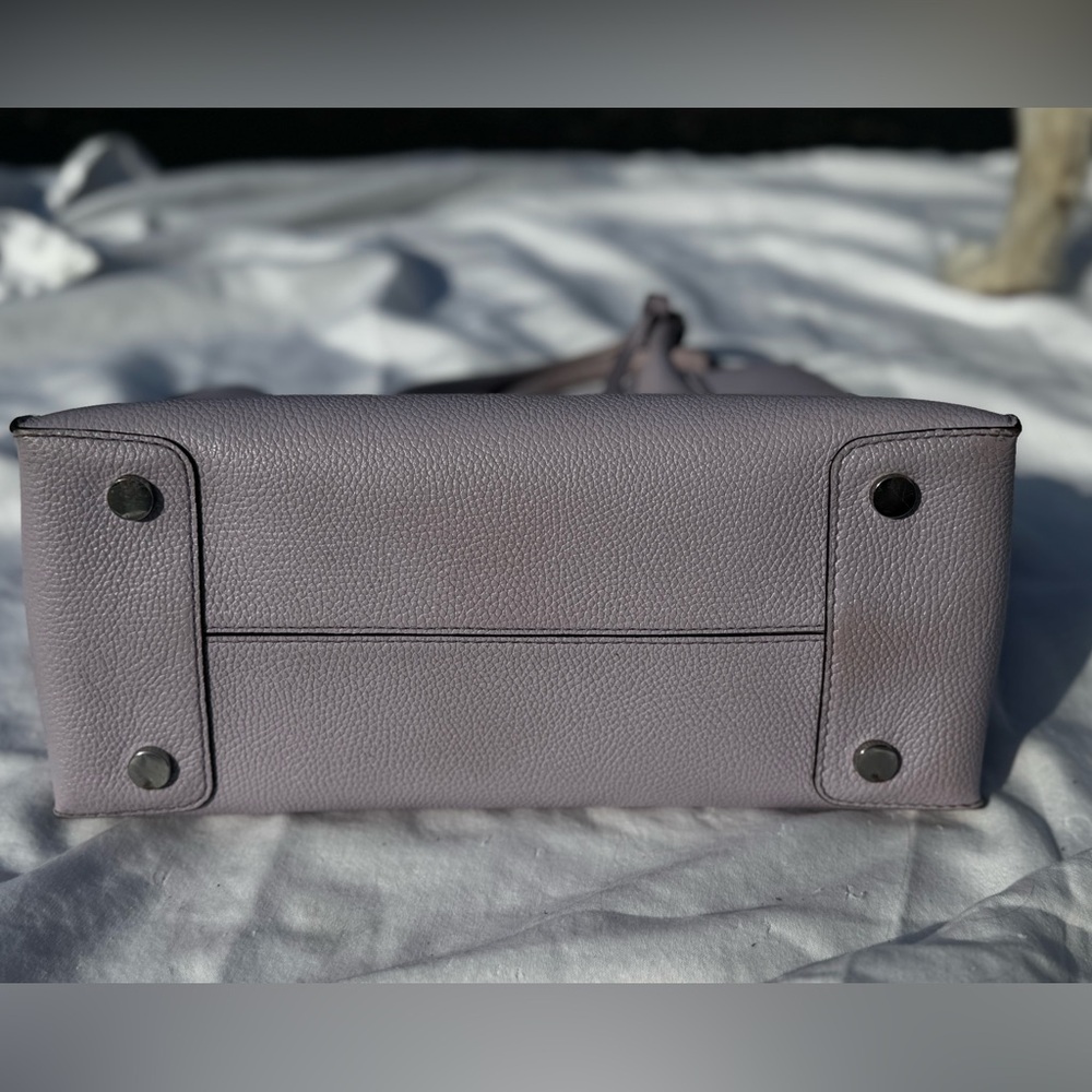 Lavender Michael kors saffiano leather purse - Picture 7 of 10